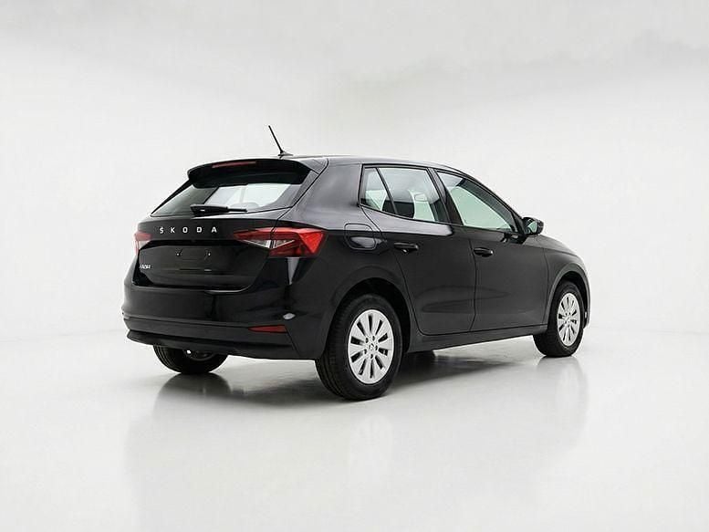 Nowe Skoda Fabia Selection 80 KM (58 kW) 2025 Czarny Sedan/Limuzyna