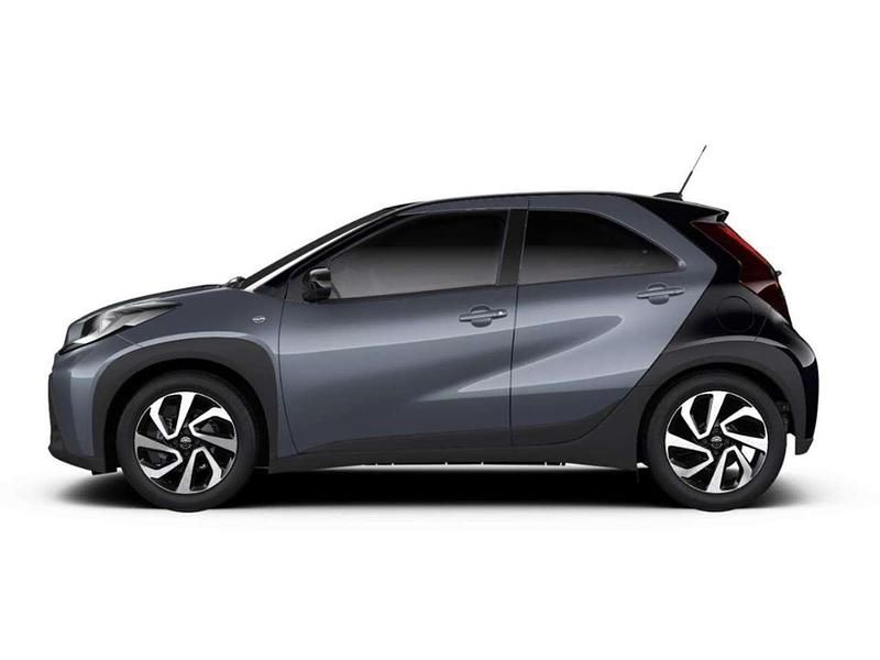 Neu Toyota Aygo X 72 PS (52 kW) 2025 1k3)/ black mica (209) (grau SUV