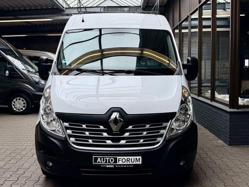 Second-hand Renault Master 170 CP (125 kW) 2018 Alb Van