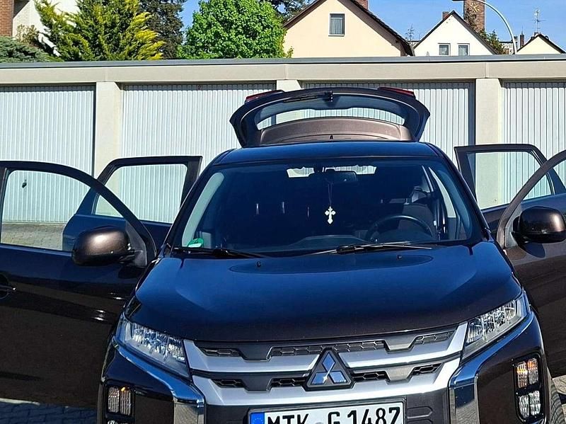 Gebraucht Mitsubishi ASX Edition 150 PS (110 kW) 2020 Braun SUV