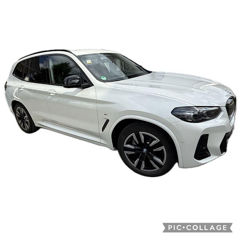 Gebraucht BMW iX3 Impressive 210 kW (286 PS) 2023 Weiß SUV