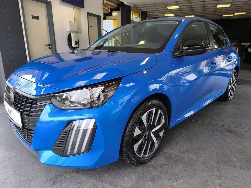 Second-hand Peugeot 208 Active 75 CP (55 kW) 2024 Albastru Hatchback