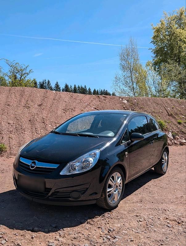 Używany Opel Corsa 69 KM (50 kW) 2010 Czarny Hatchback