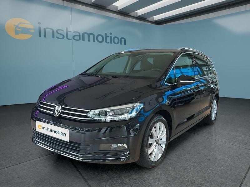 Schwarz Gebraucht 2024 VW Touran Van / Kleinbus | 38.649 € (Teuer) - Bild 1/4