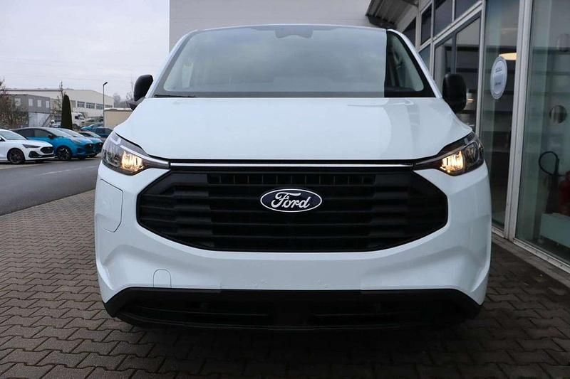 Neu Ford Transit Custom 232 PS (170 kW) 2025 Frozen white Kleinwagen