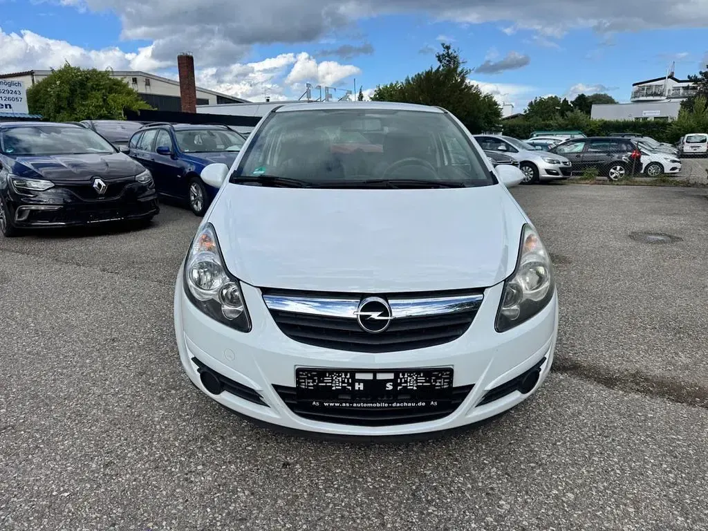 Gebraucht Opel Corsa 87 PS (63 kW) 2010 Weiß Kleinwagen