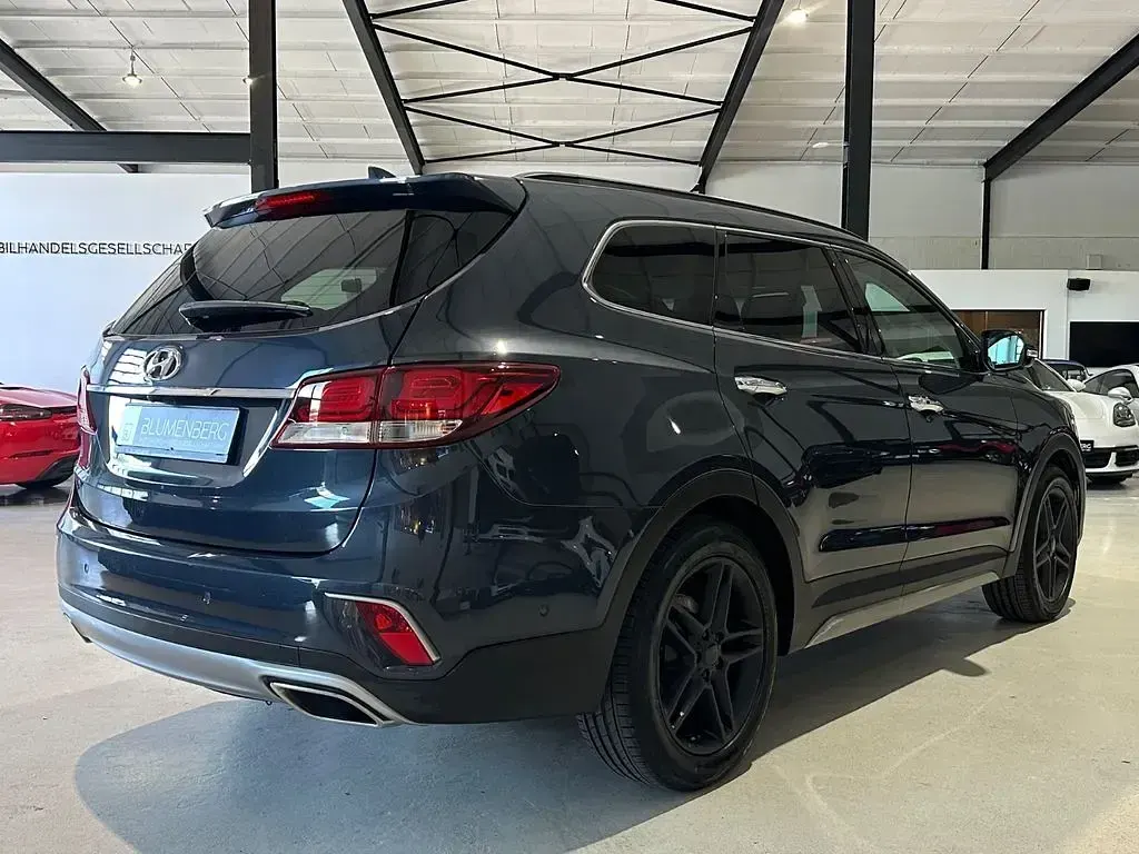 Gebraucht Hyundai Grand Santa Fe Premium 200 PS (147 kW) 2017 Blau SUV
