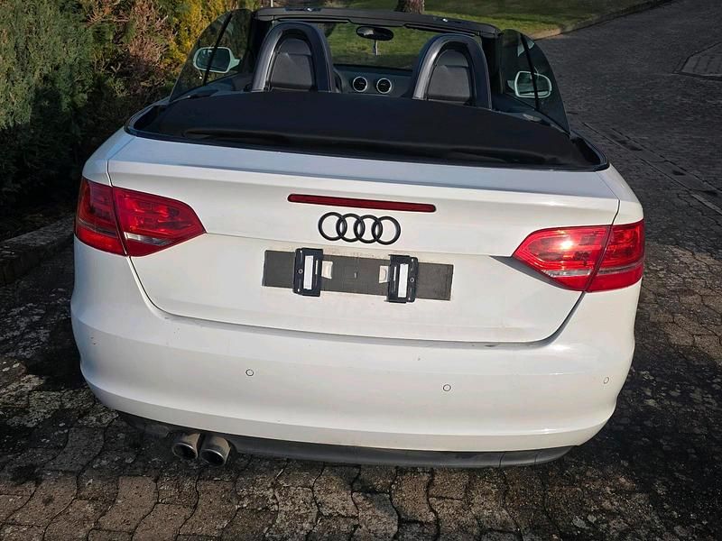 Gebraucht Audi A3 Cabriolet S-Line 160 PS (117 kW) 2010 Weiß Cabrio