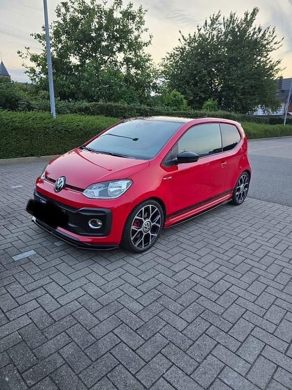 Rot Gebraucht 2019 VW up! GTI Kleinwagen | 12.800 € (Fairer Preis) - Bild 1/4