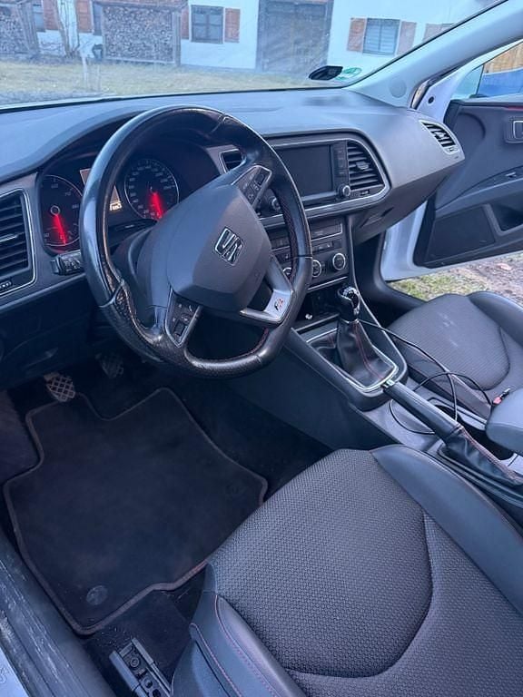 Gebraucht Seat Leon FR 150 PS (110 kW) 2016 Weiß Limousine