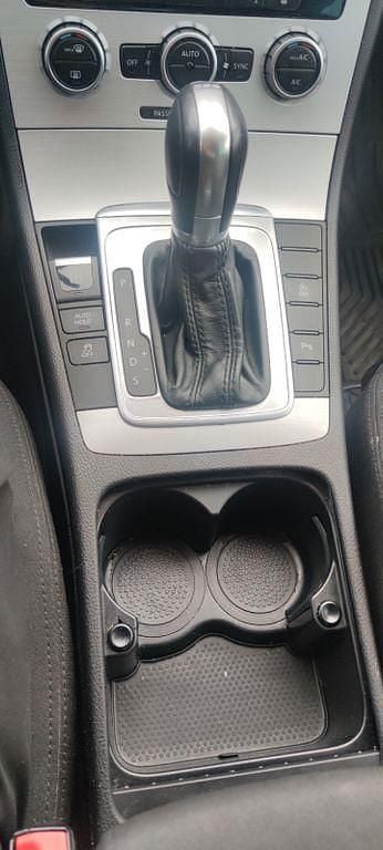 Gebraucht VW Passat 160 PS (117 kW) 2014 Grau Limousine