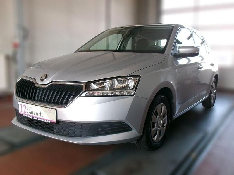 Gebraucht Skoda Fabia 60 PS (44 kW) 2019 Silber Limousine