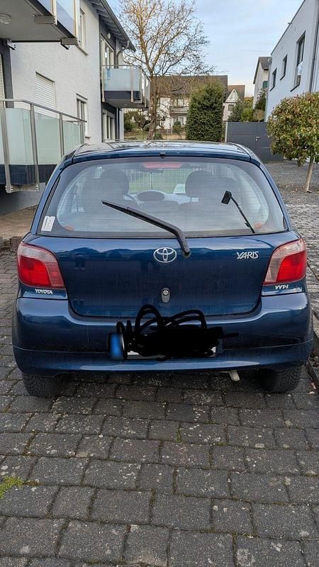 Gebraucht Toyota Yaris 86 PS (63 kW) 2002 Blau Limousine