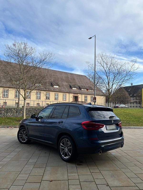 Gebraucht BMW X3 Advantage 184 PS (135 kW) 2018 Blau SUV