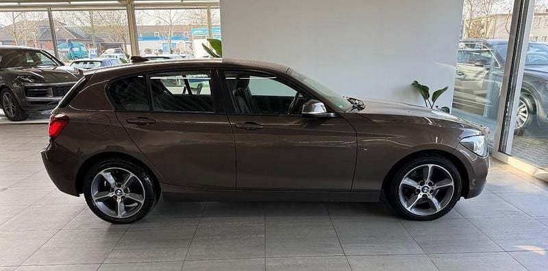 Gebraucht BMW 118 Sport Line 170 PS (125 kW) 2014 Sparkling bronze Kleinwagen