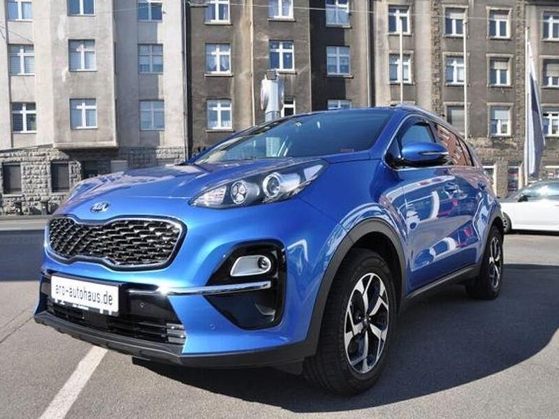 Blue flame (metallic) Gebraucht 2018 Kia Sportage Vision SUV | 15.490 € (Guter Preis) - Bild 1/4