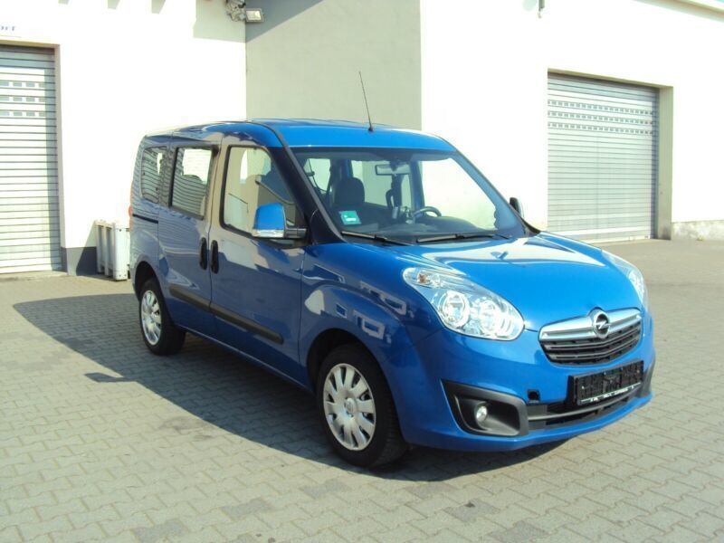 Verkauft Opel Combo D 1 6 Edition 7 Si Gebraucht 14 195 474 Km In Bendorf
