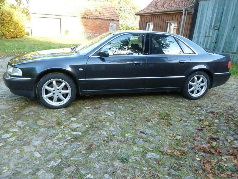 Gebraucht Audi A8 310 PS (228 kW) 1999 Schwarz Limousine