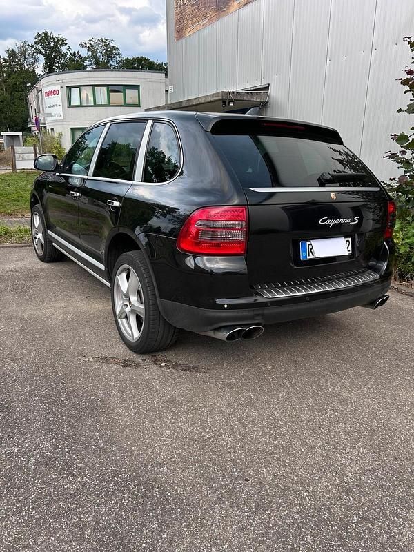 Schwarz Gebraucht 2004 Porsche Cayenne S SUV | 9.800 € - Bild 1/4