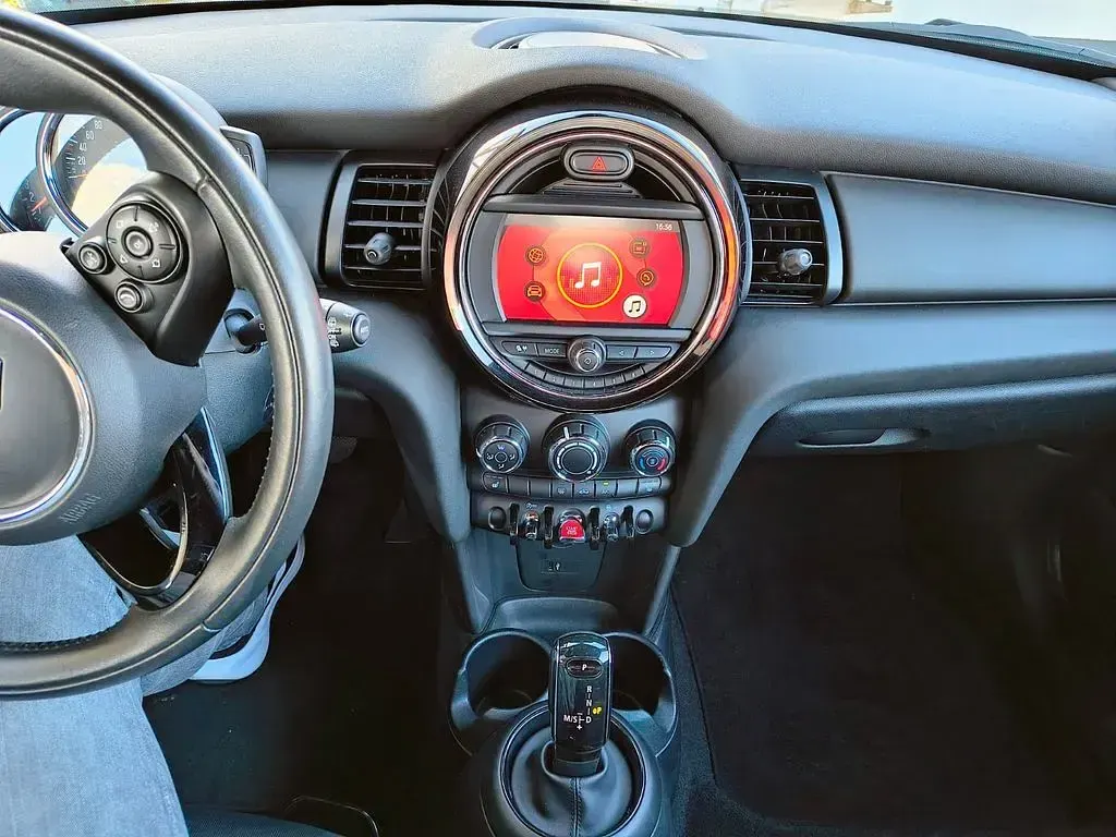Gebraucht Mini ONE 102 PS (75 kW) 2020 Schwarz Kleinwagen