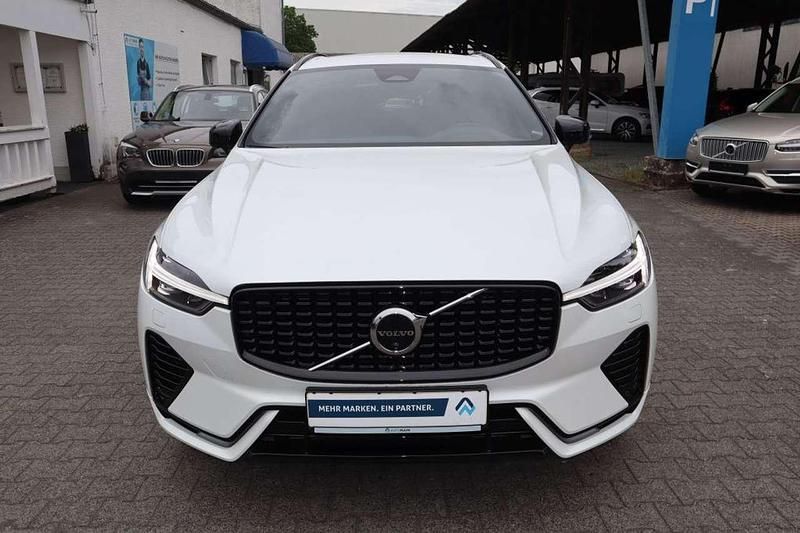 Gebraucht Volvo XC60 Plus 398 PS (292 kW) 2024 Crystal white SUV
