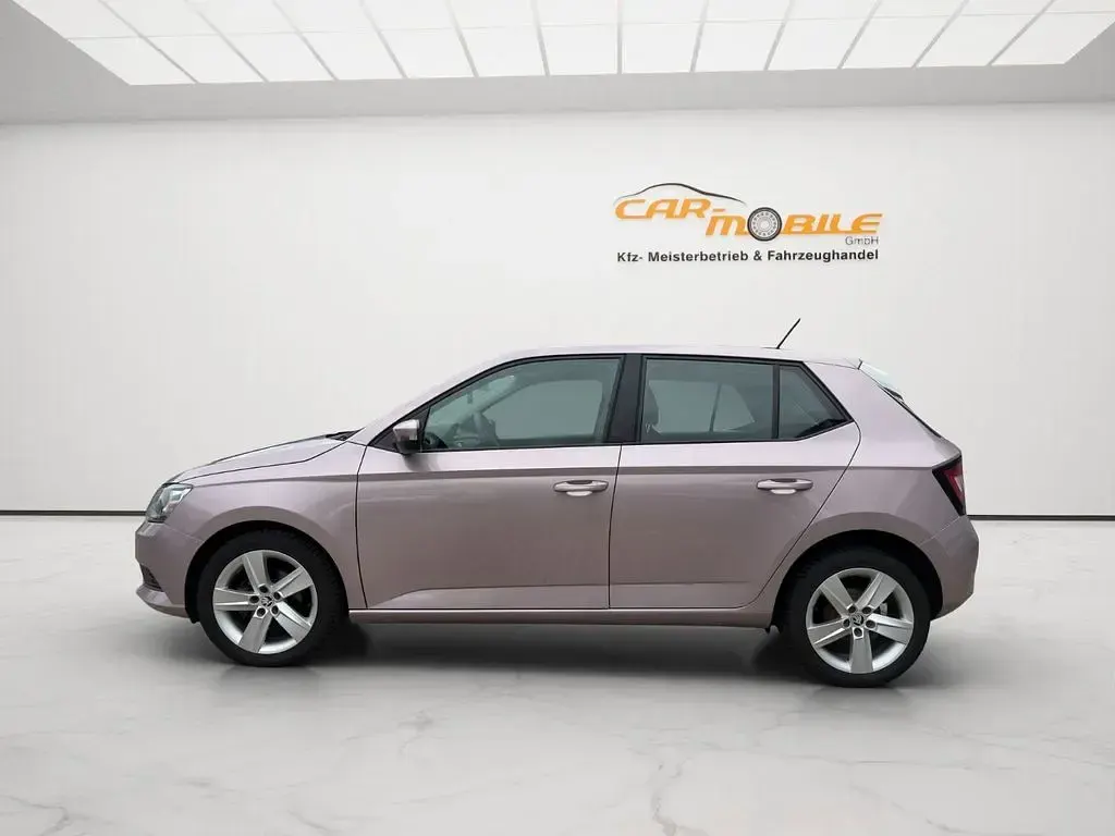Gebraucht Skoda Fabia Cool Edition 60 PS (44 kW) 2017 Violet Limousine