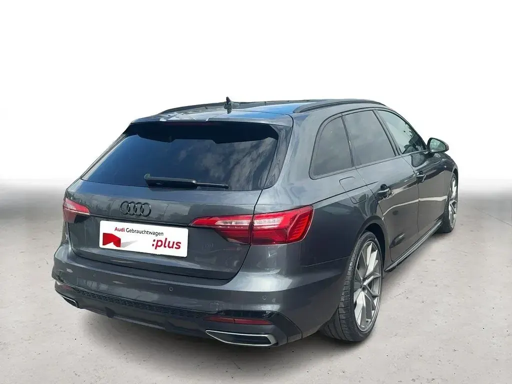 Gebraucht Audi A4 S-Line 163 PS (119 kW) 2023 Grau Kombi