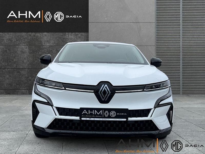 Gebraucht Renault Megane E-Tech Equilibre 96 kW (131 PS) 2023 Weiß Limousine