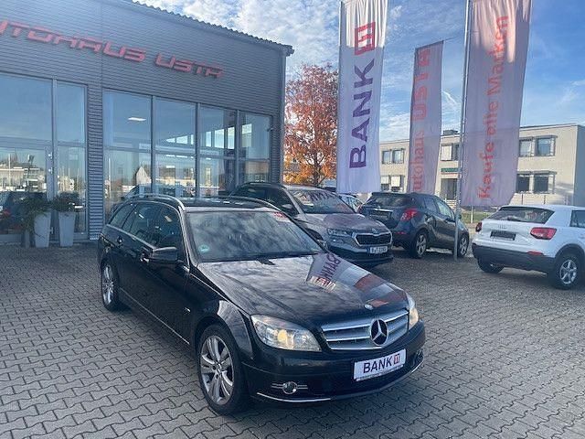 Gebraucht Mercedes C200 Avantgarde 136 PS (100 kW) 2010 Schwarz Kombi