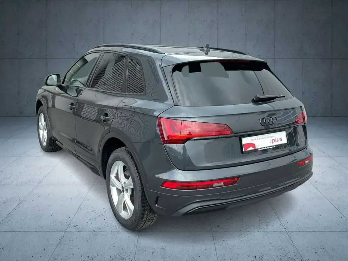 Second-hand Audi Q5 Advanced Plus 299 CP (219 kW) 2025 Gri SUV