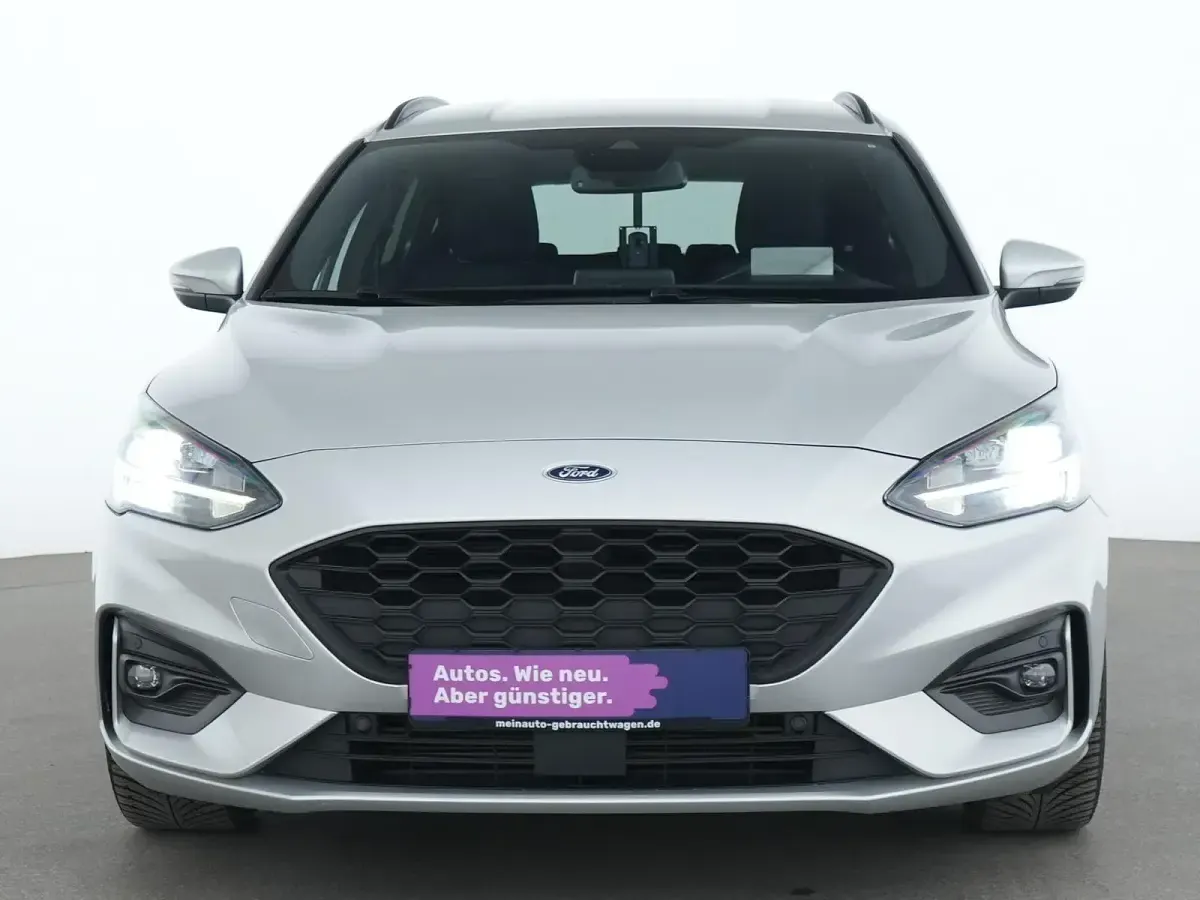 Gebraucht Ford Focus ST-Line 125 PS (91 kW) 2021 Polarsilber Kombi