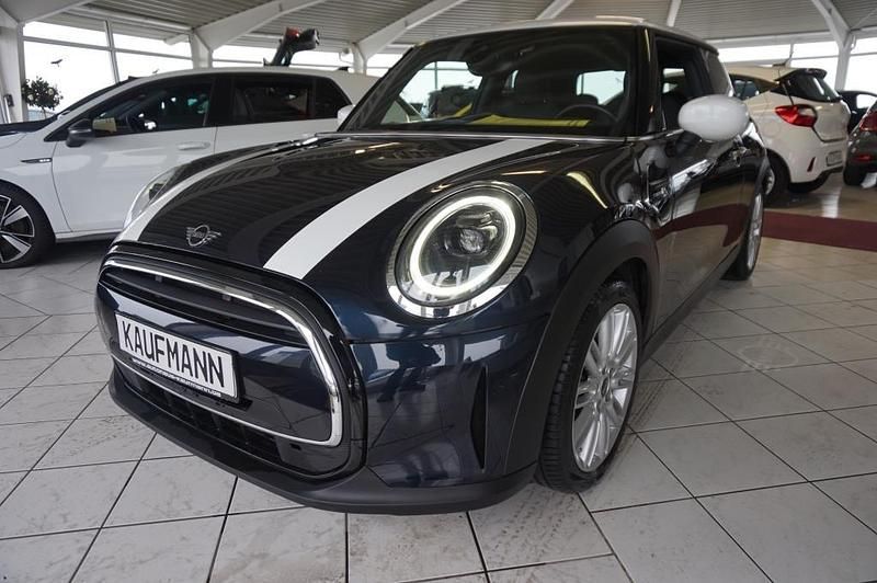 Gebraucht Mini Cooper 136 PS (100 kW) 2023 Schwarz Kleinwagen