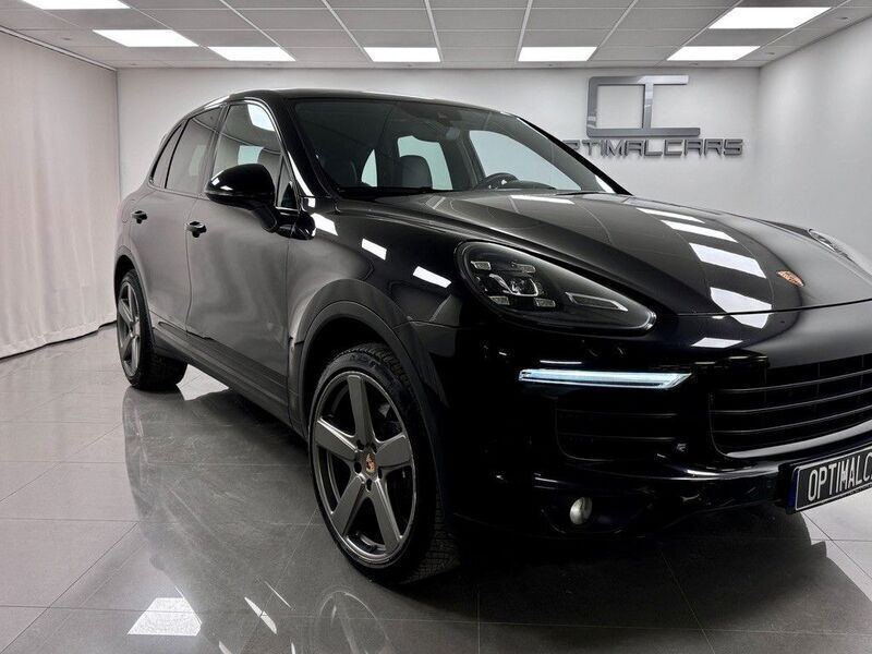 Gebraucht Porsche Cayenne Turbo 262 PS (192 kW) 2016 Schwarz SUV