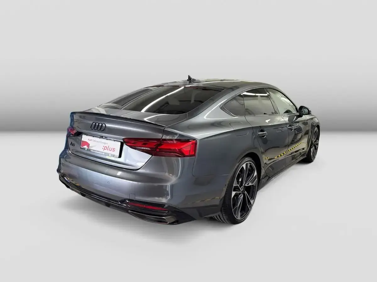 Gebraucht Audi A5 Competition 204 PS (150 kW) 2024 Daytonagrau perleffekt Limousine