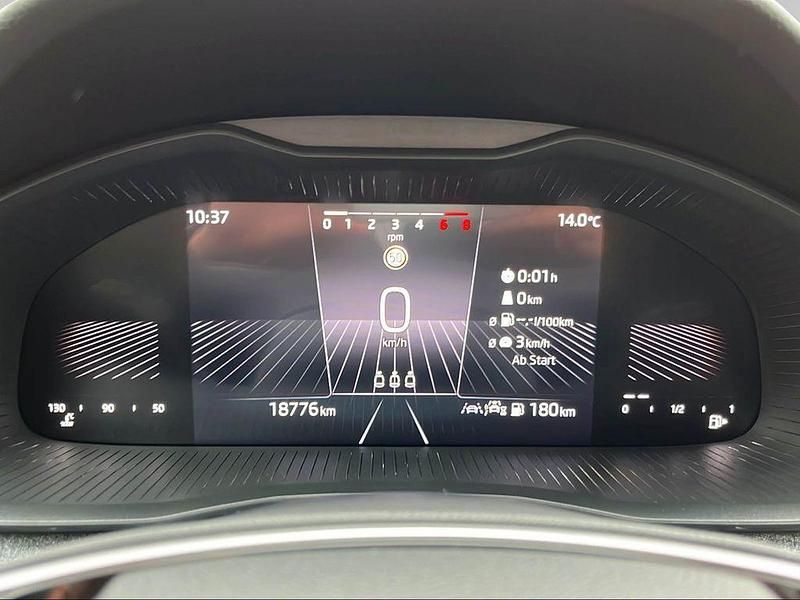 Gebraucht Skoda Scala Selection 116 PS (85 kW) 2024 Schwarz Kleinwagen