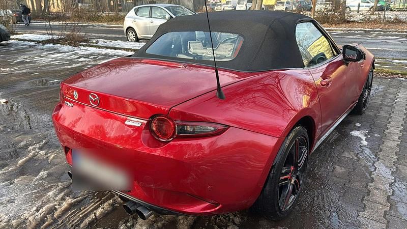 Gebraucht Mazda MX5 131 PS (96 kW) 2015 Rot Cabrio
