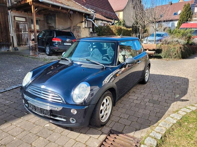 Gebraucht Mini ONE 90 PS (66 kW) 2005 Schwarz Kleinwagen