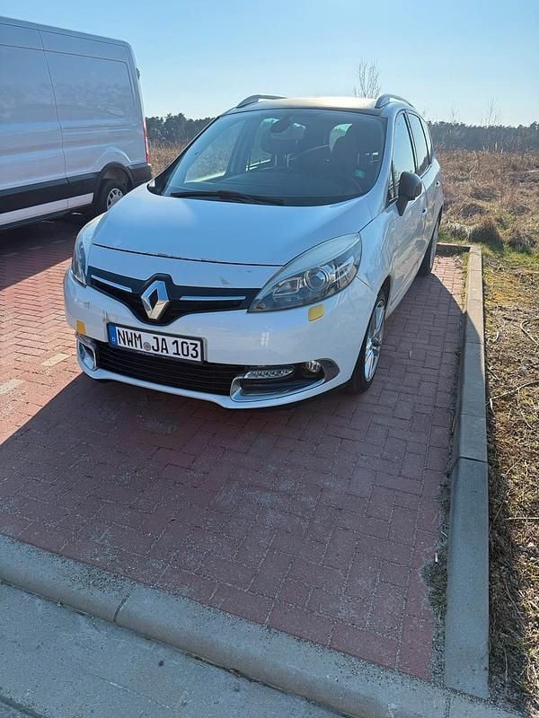 Gebraucht Renault Scénic III Bose Edition 150 PS (110 kW) 2015 Weiß Van / Kleinbus