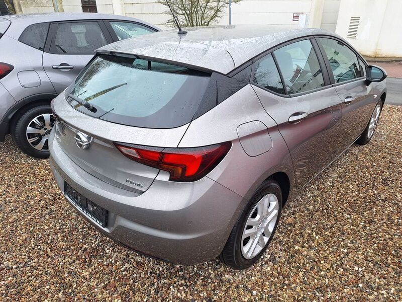 Gebraucht Opel Astra 150 PS (110 kW) 2018 Beige Limousine