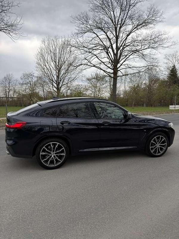 Gebraucht BMW X4 M Sport 265 PS (194 kW) 2020 Blau SUV