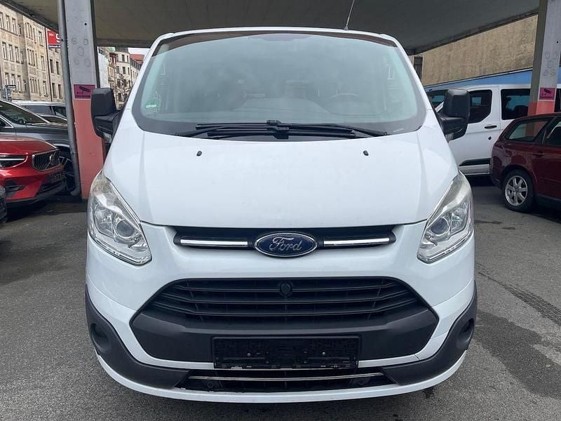 Second-hand Ford Transit Custom 105 CP (77 kW) 2017 Alb Monovolum