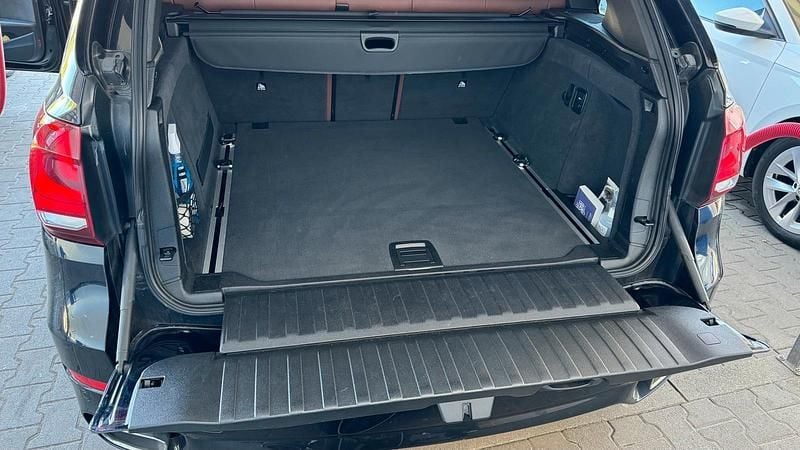 Gebraucht BMW X5 M Sport 258 PS (189 kW) 2017 Blau SUV