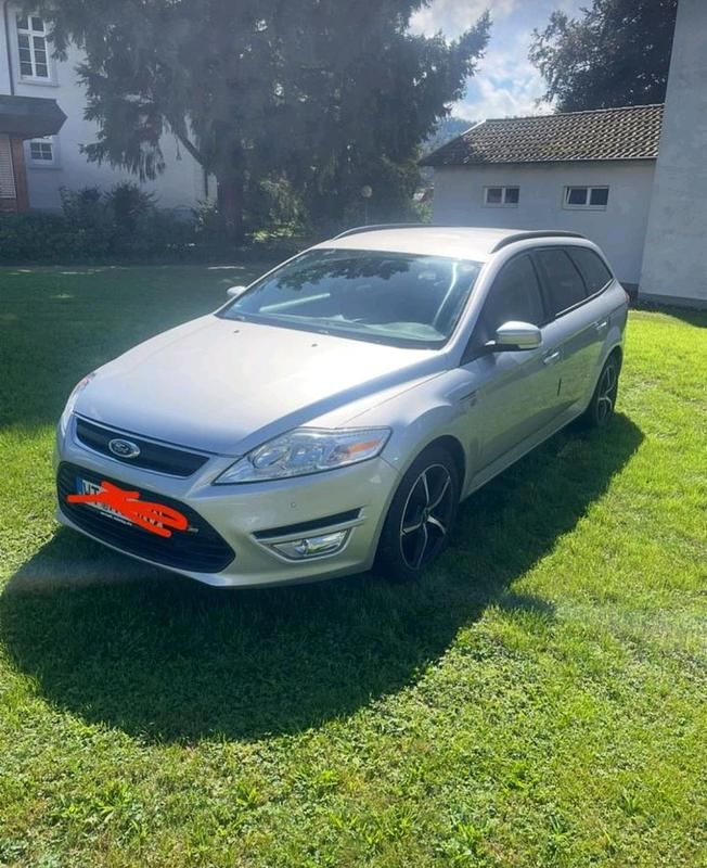 Gebraucht Ford Mondeo Style 160 PS (117 kW) 2012 Silber Kombi