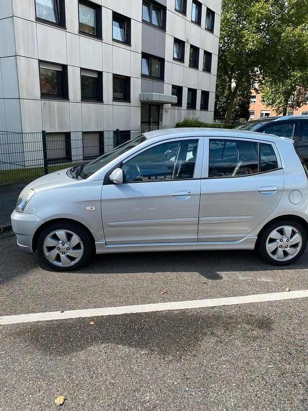 Gebraucht Kia Picanto EX 65 PS (47 kW) 2006 Silber Kleinwagen