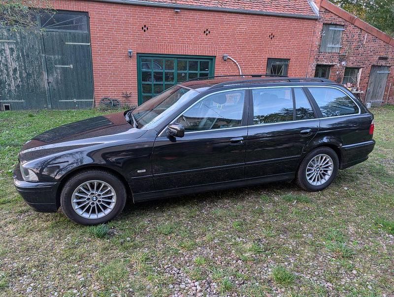 Gebraucht BMW 530 231 PS (169 kW) 2002 Schwarz Kombi