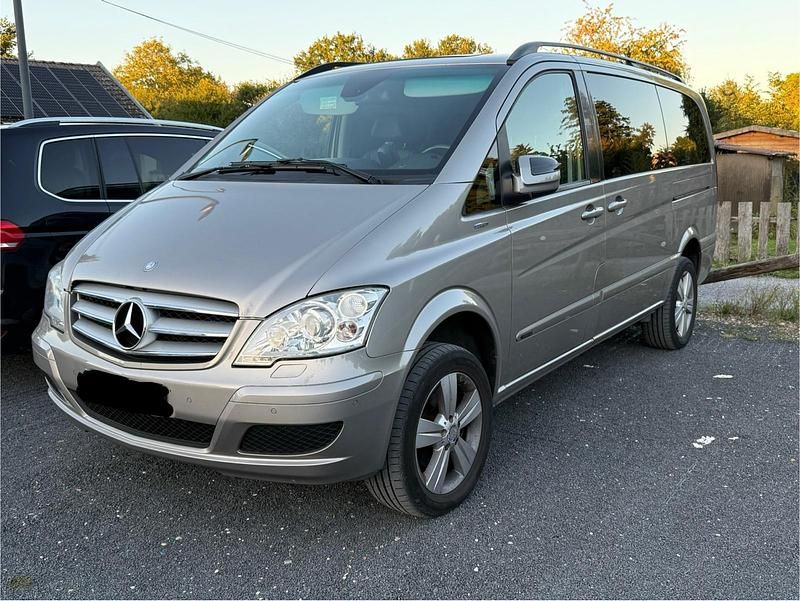 Gebraucht 2013 Mercedes Viano Van / Kleinbus | 25.000 € - Bild 1/4