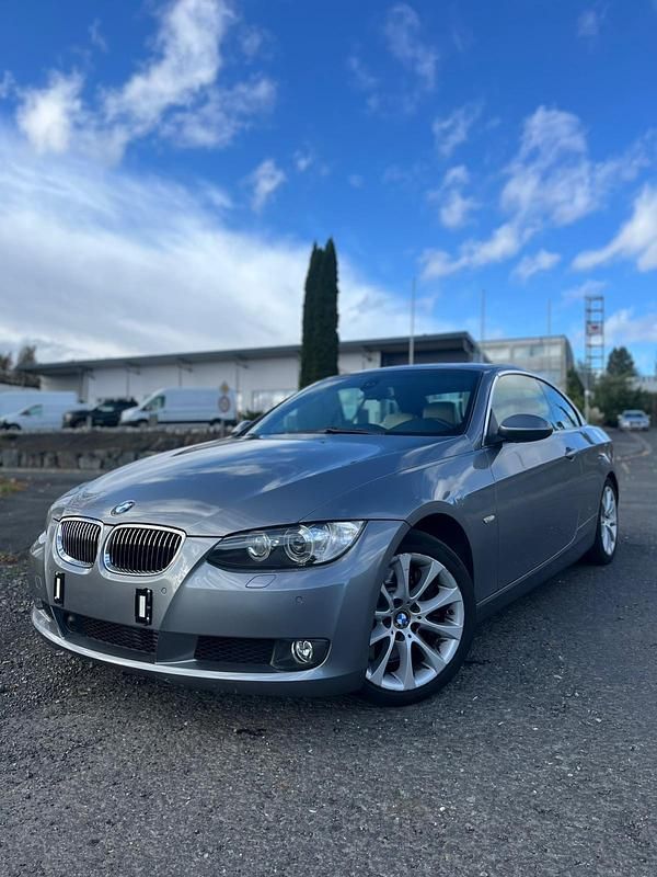 Grau Gebraucht 2008 BMW 335 Cabriolet Cabrio | 10.499 € (Superpreis) - Bild 1/4