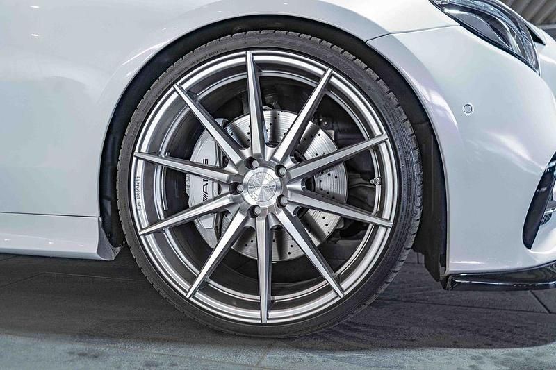 Gebraucht Mercedes E53 AMG AMG 435 PS (319 kW) 2018 Weiß Coupé