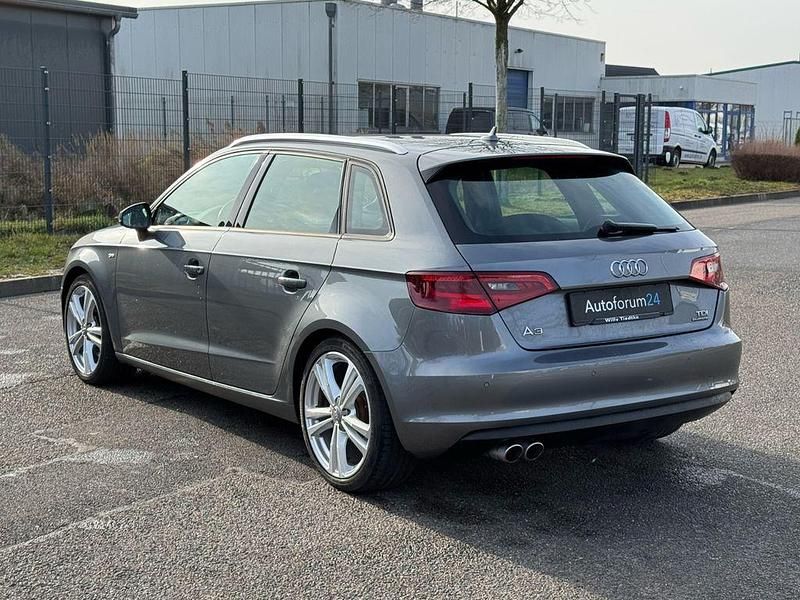 Gebraucht Audi A3 S-Line 184 PS (135 kW) 2015 Grau Limousine