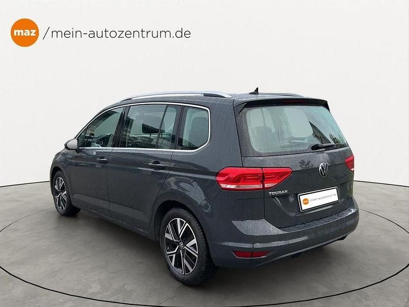 Gebraucht VW Touran Highline 150 PS (110 kW) 2021 Grau Van / Kleinbus